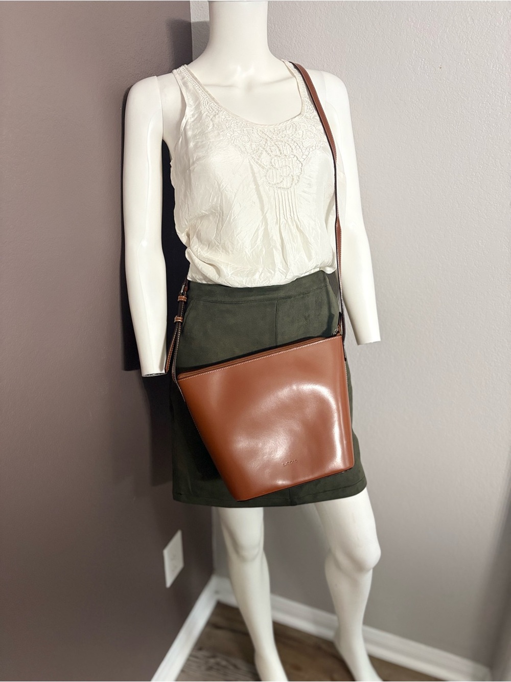 Lodis Under Lock & Key RFID Women’s Brown Crossbody Bag Zipper